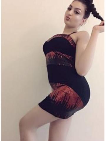 Зара Аппетитная Брюнетка фото 3